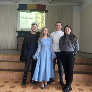 Omagiu adus „Luceafărului poeziei românești”!!!