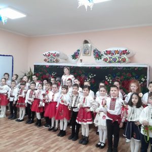 Colinde, colinde!!! Colindăm iarna!!!! Concursul de colinde 2024 – clasele primare!!!
