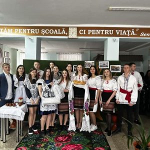 „Anii de școală frumoși mai sunt…”